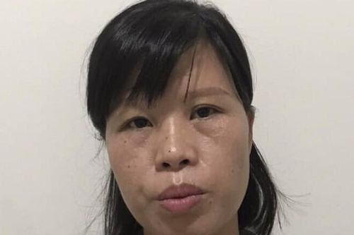 Quá khứ trộm cắp của người mẹ bỏ rơi con vừa sinh dưới hố ga