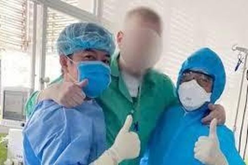Diễn biến mới nhất về sức khỏe bệnh nhân phi công người Anh
