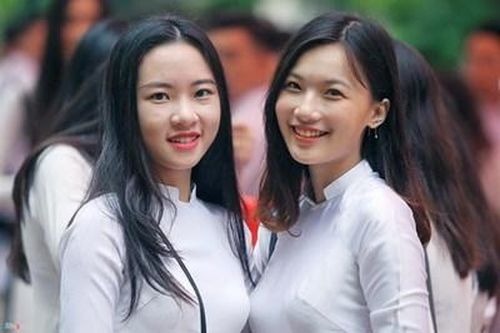 SV sư phạm sẽ phải hoàn trả tiền học phí nếu không làm trong ngành giáo dục