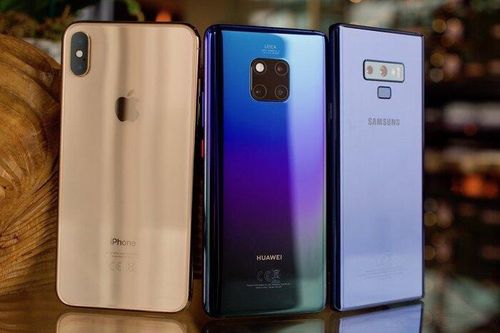 Giải mã những biểu tượng hay được in trên mặt lưng smartphone
