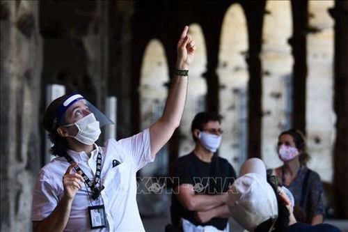 Dịch COVID-19: Nhiều tiểu bang của Mỹ ngừng mở cửa, Mỹ La tinh vẫn chưa 'hạ nhiệt'