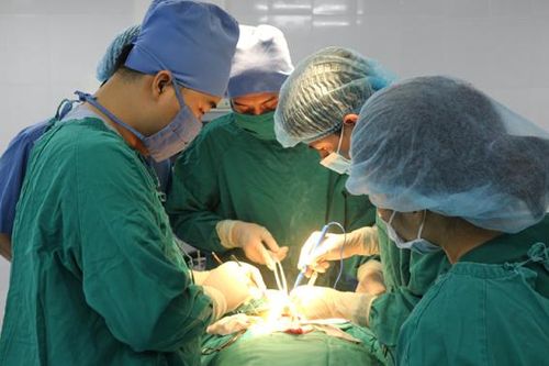 Nâng cao chất lượng khám, chữa bệnh bảo hiểm y tế