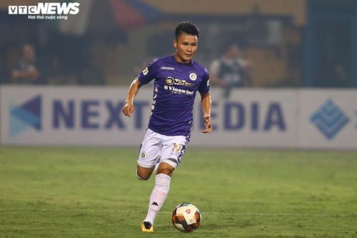 9 tháng không ghi bàn ở V-League, Quang Hải chạm đáy phong độ?
