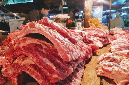 Thực hiện đồng bộ các giải pháp bình ổn mặt hàng thịt lợn