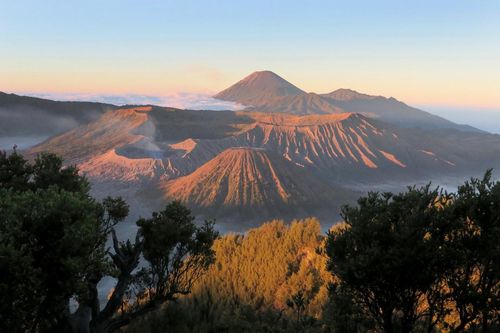 Indonesia đón khách trở lại thăm núi lửa Bromo vào tháng 8