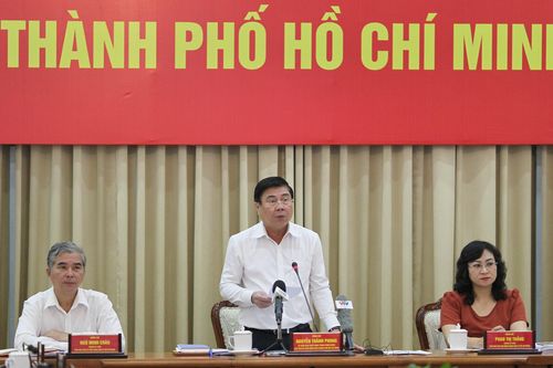 Chủ tịch UBND TPHCM Nguyễn Thành Phong: TPHCM thay đổi tư duy, cách nghĩ, cách làm để phục hồi kinh tế