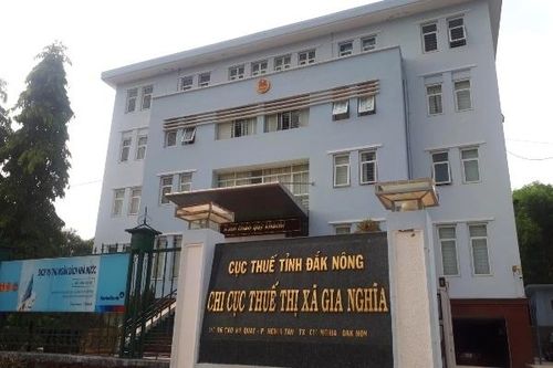 Đắk Nông: Cán bộ thuế bị bắt, nghi nhận tiền 'lót tay' của doanh nghiệp