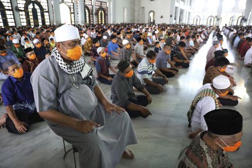 Không tuân thủ giãn cách, Đông Java 'vỡ trận' thành ổ dịch lớn nhất Indonesia