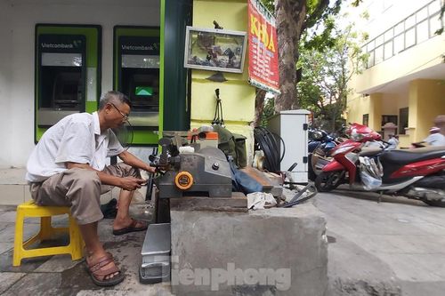 'Khách sạn ngàn sao' của người vô gia cư