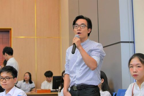 Nhiều sinh viên mới ra trường đòi hỏi mức lương cao hơn năng lực