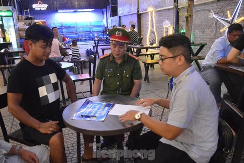 Triển khai 6 tổ xử lý người xin ăn, bán hàng rong ở Đà Nẵng