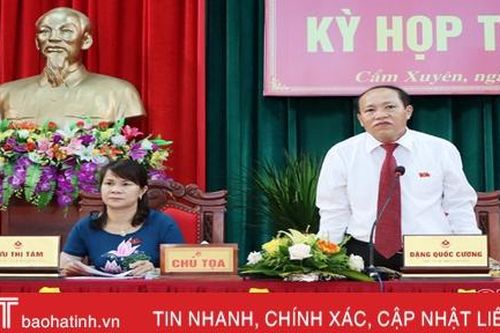 HĐND huyện Cẩm Xuyên họp đánh giá tình hình kinh tế - xã hội