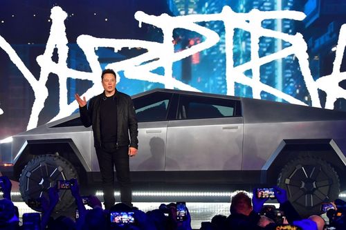 Tesla vượt Toyota trở thành nhà sản xuất ô tô giá trị cao nhất thế giới