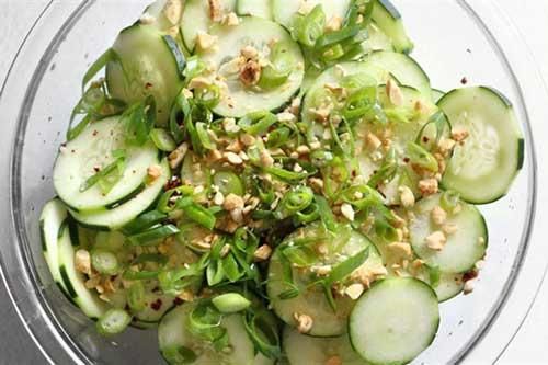 Bật mí công thức làm salad dưa chuột chỉ 5 phút là xong, ăn thay bữa sáng giúp giảm cân hiệu quả