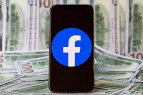 Bị 500 công ty lớn tẩy chay, Mark Zuckerberg vẫn không sợ và không thay đổi'