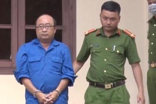 Phóng viên lừa đảo 432 triệu đồng đối mặt mức án 7 đến 15 năm tù