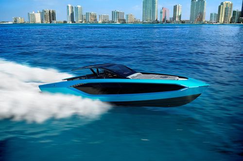Cận cảnh siêu du thuyền Tecnomar - Lamborghini của đại dương