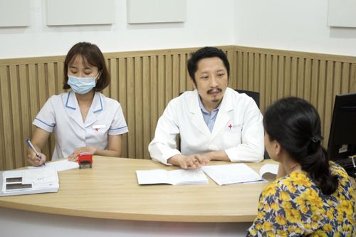 Chuyên gia hàng đầu chỉ cách đơn giản phát hiện ung thư tuyến giáp