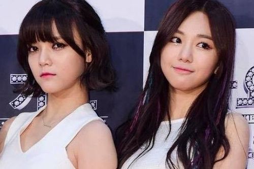 Kwon Mina đăng ảnh sẹo cổ tay đáp trả thái độ của Ji Min