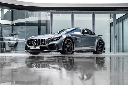 Cường Đô la khoe 'biển độc' Mercedes-AMG GT R 11,59 tỷ đồng