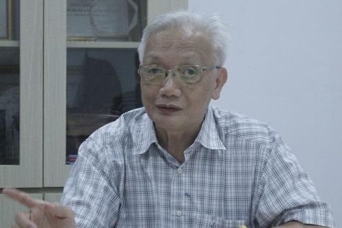 Mâu thuẫn với phụ huynh, buộc học sinh thôi học: Nhà trường đâu phải cái chợ?