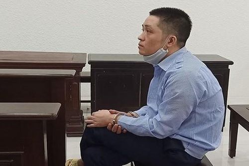 Hy hữu trộm đột nhập biệt thự ăn uống, tắm rửa rồi lấy đi ô tô tiền tỷ