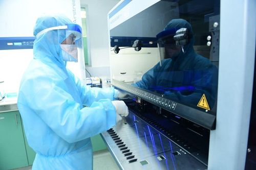 Vì sao người đàn ông Indonesia xét nghiệm ban đầu dương tính nCoV?