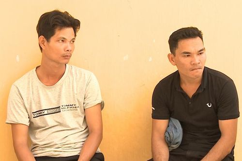 Thừa Thiên Huế bắt nhóm hút trộm cát sông