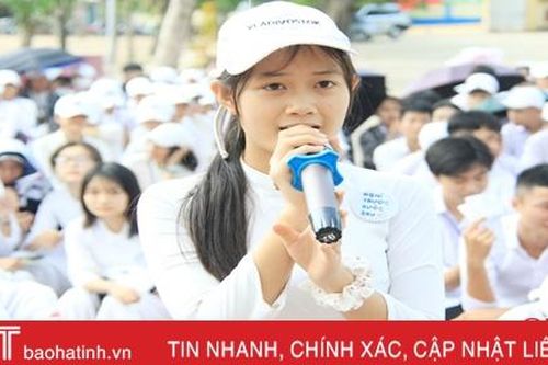 Trang bị kiến thức về chống mua bán người cho học sinh THPT huyện Nghi Xuân