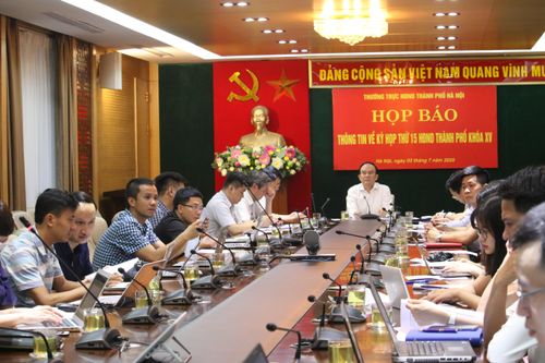 Thoát vòng vây Covid - 19, kinh tế Hà Nội tăng trưởng đáng kể sau 6 tháng đầu năm