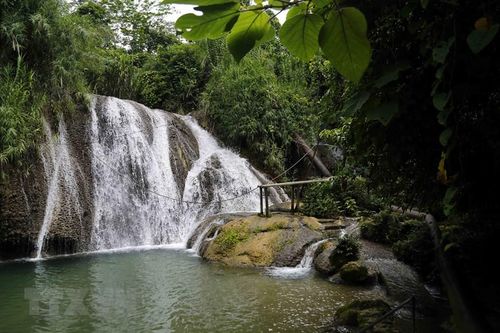 Chiêm ngưỡng 'Hạ Long cạn' giữa đại ngàn Tuyên Quang