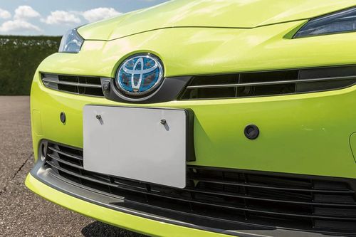 Công nghệ mới trên xe Toyota ngăn người lái đạp nhầm chân ga