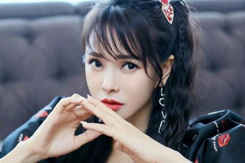Y Năng Tịnh bị chỉ trích vì rao bán đồ cũ giá cao