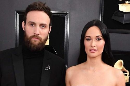 Kacey Musgraves ly hôn chồng sau 3 năm cưới