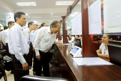 Phó Thủ tướng Thường trực kiểm tra công tác CCHC tại Hải Phòng