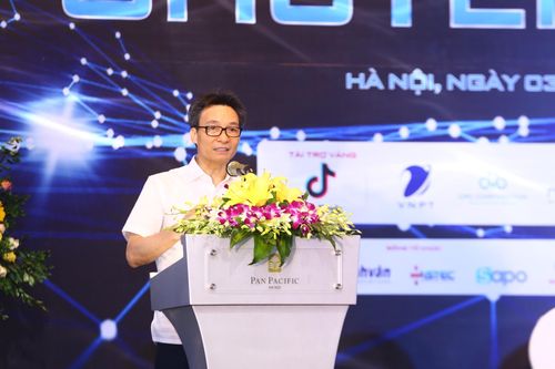 Chuyển đổi số phải lấy người dân làm trung tâm