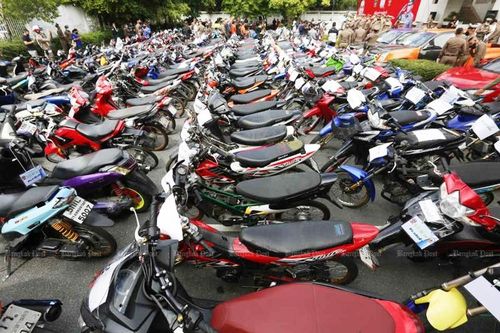 Thái Lan: Sau dỡ bỏ giới nghiêm, 5.600 đối tượng đua xe đường phố bị bắt giữ