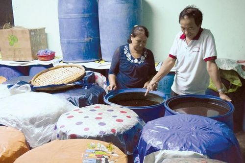 Để 'thương hiệu' nước mắm Nam Ô 'cất cánh'