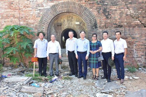 Cần tôn tạo những công trình kiến trúc phát lộ trên Kinh thành Huế
