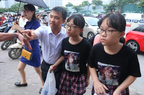 Trường chuyên, lớp chọn: Vì ngọn hay gốc?
