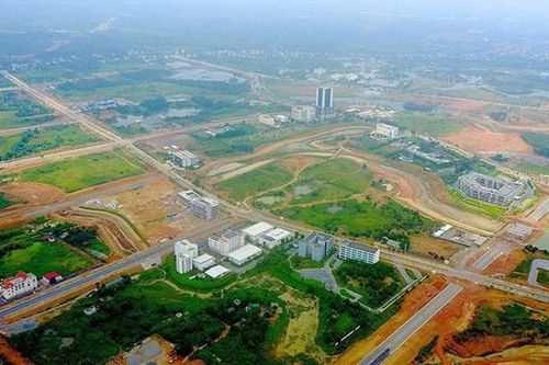 Cử tri đề nghị Hà Nội không lấy đất dự án tái định cư làm sân golf