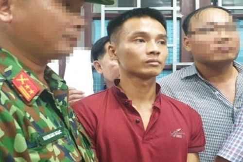 Tặng giấy khen cho người báo tin bắt Triệu Quân Sự