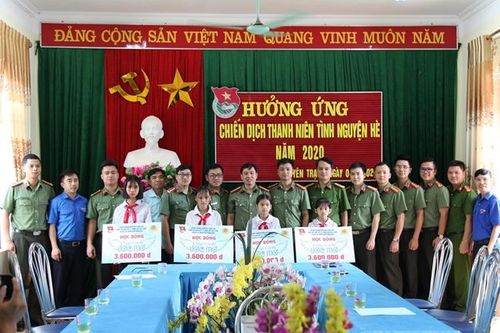 Sơ kết phong trào 'Thanh niên CAND học tập, thực hiện 6 điều Bác Hồ dạy'