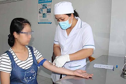 Ðiều trị sớm ARV cho mẹ - sức khỏe cho con