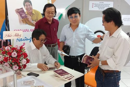 Cuộc gặp gỡ của những ân tình