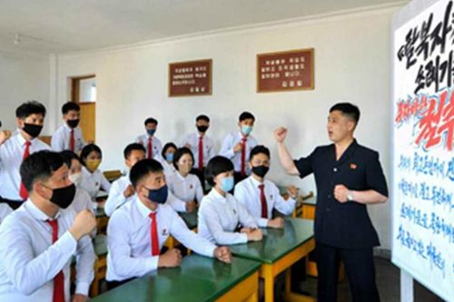 Truyền thông Triều Tiên kiềm chế chỉ trích Hàn Quốc