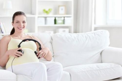 Bỏ túi những bí quyết giúp mẹ bầu sinh con thông minh, mạnh khỏe