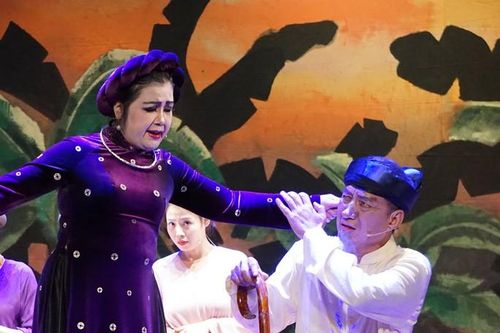 Vì sao Thị Nở - Chí Phèo 'sốt' không hạ?