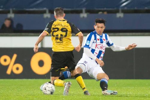 Hà Nội và Heerenveen bất đồng về Văn Hậu; Vận đen đeo đuổi Quang Hải
