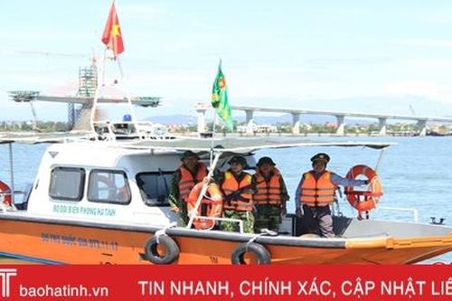 Bộ đội Biên phòng Hà Tĩnh phối hợp bắt giữ 4 tàu cá đánh bắt sai vùng biển quy định